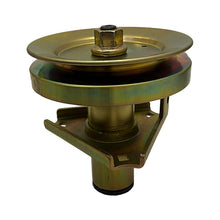 Load image into Gallery viewer, Spindle Assembly John Deere Repl OEM AM128048
